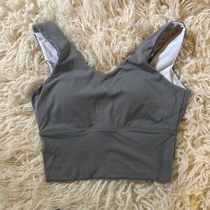 NVGTN SPORTS BRA size S
